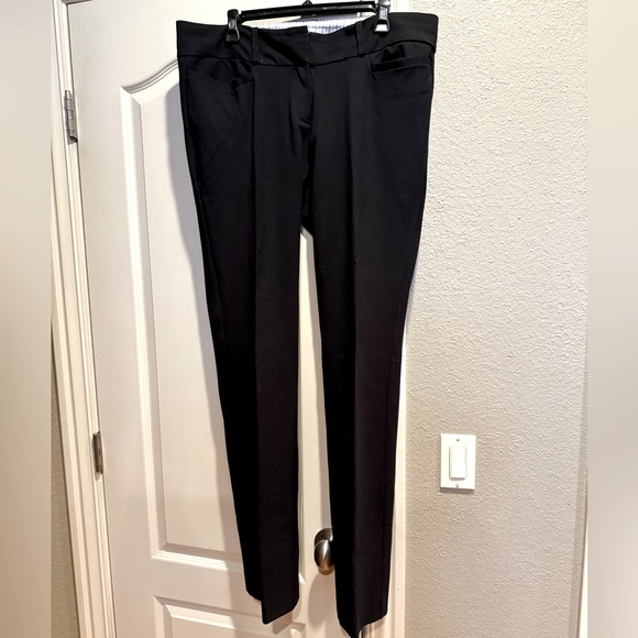 Sentimental black dress pants with belt loops and pockets 14 - Picture 2 of 3